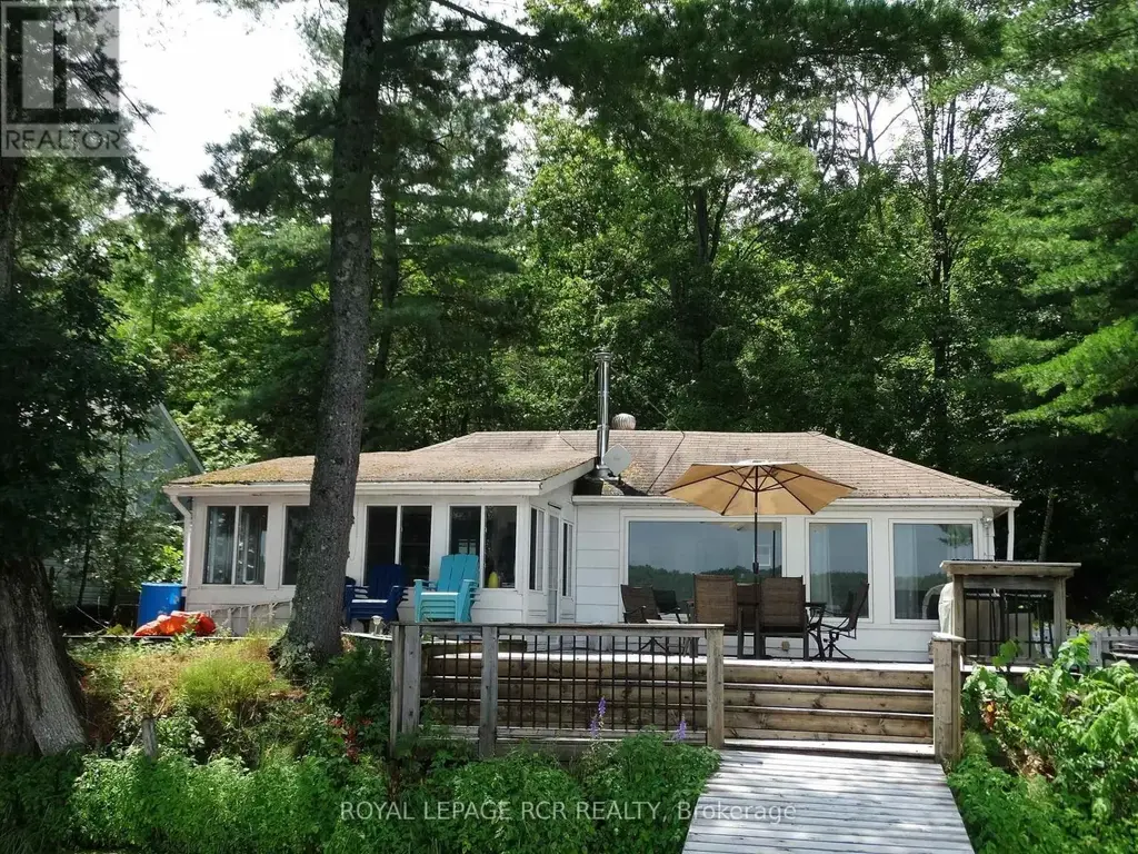 2105 White Lake Road W, Douro-Dummer