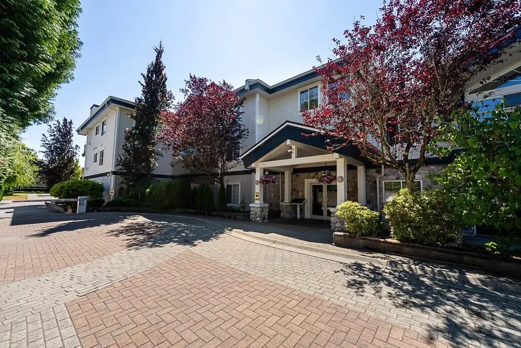 204 15298 20 Avenue, Surrey