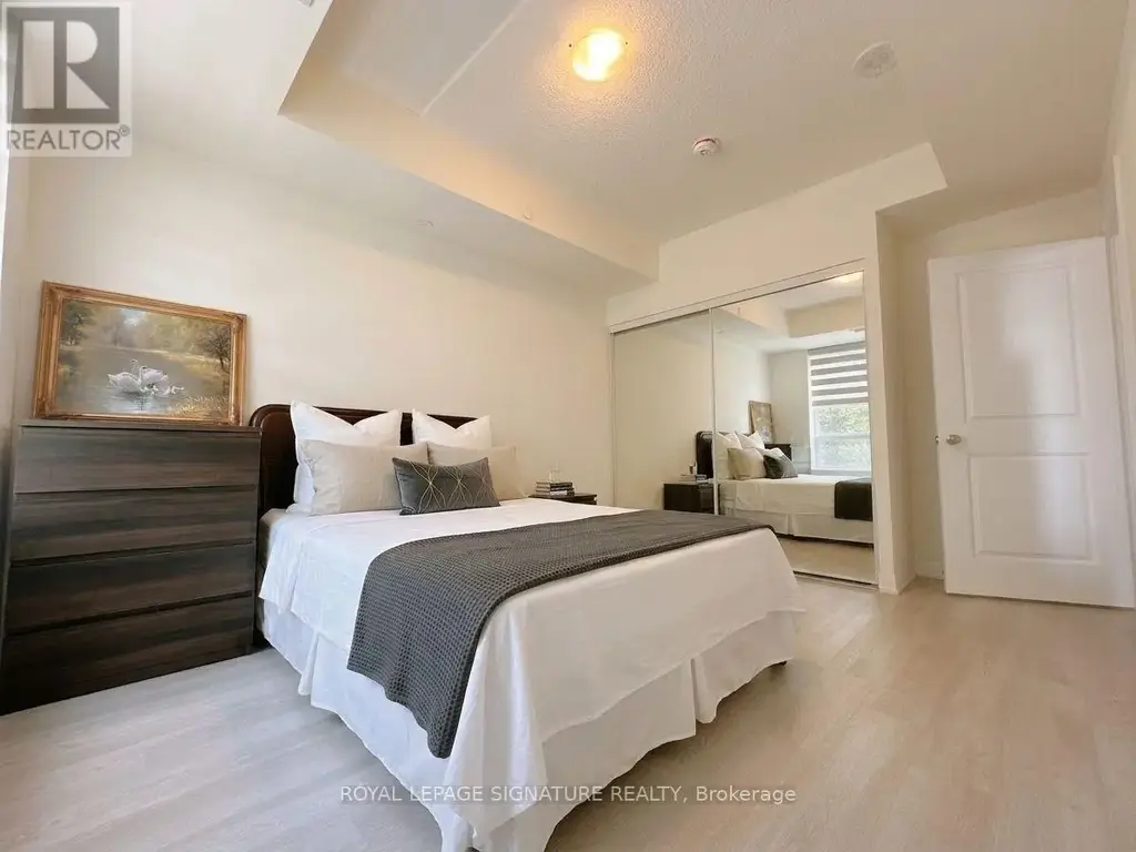 325 - 3270 Sheppard Avenue E, Toronto (Tam O'Shanter-Sullivan)