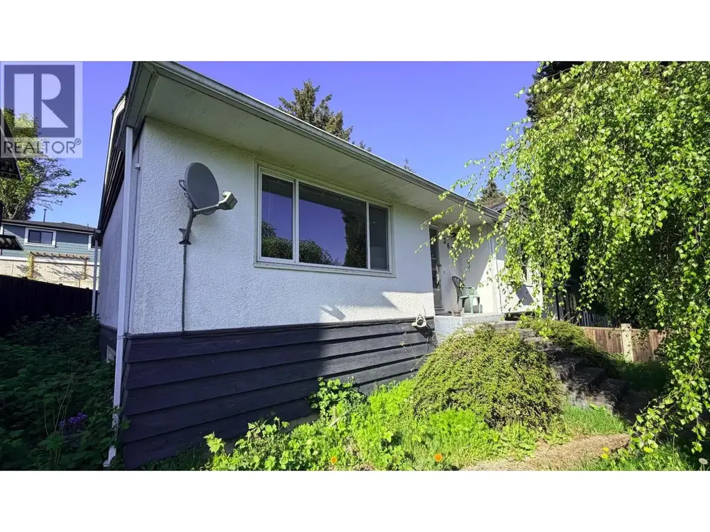 3831 Marine Drive, Burnaby