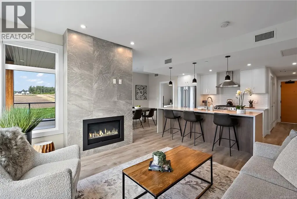 602 2520 Hackett Cres, Central Saanich