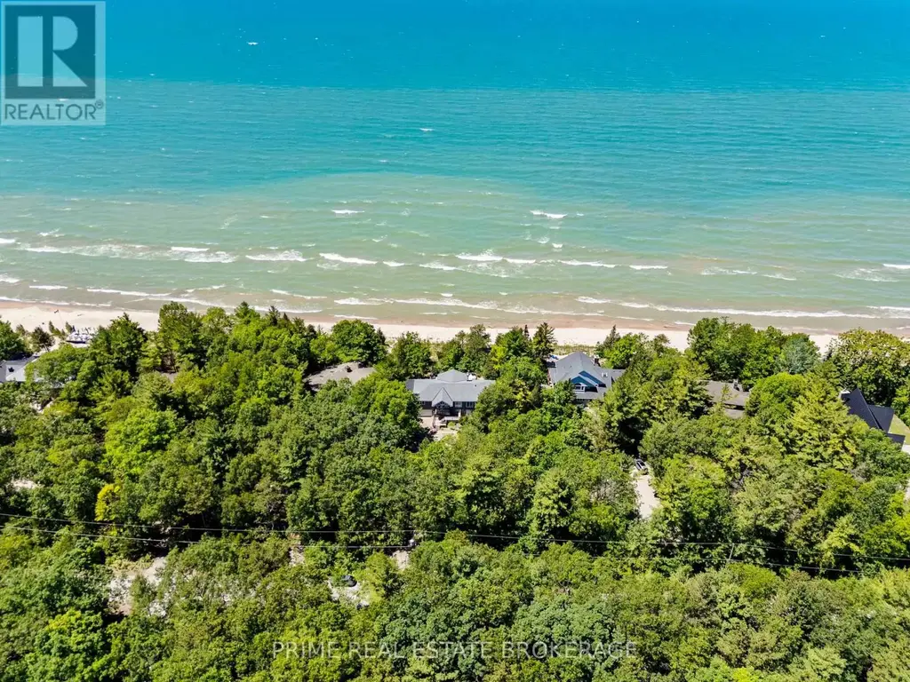 9856 Huron Place, Lambton Shores (Grand Bend)