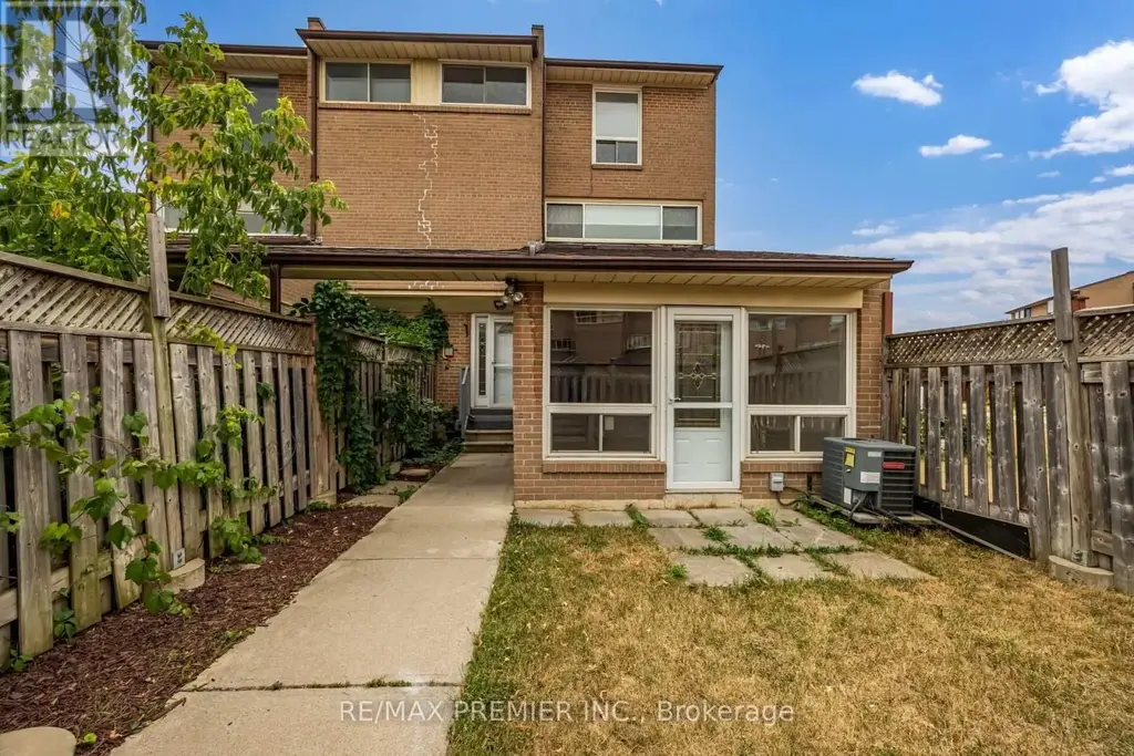 82 - 248 John Garland Boulevard, Toronto (West Humber-Clairville)