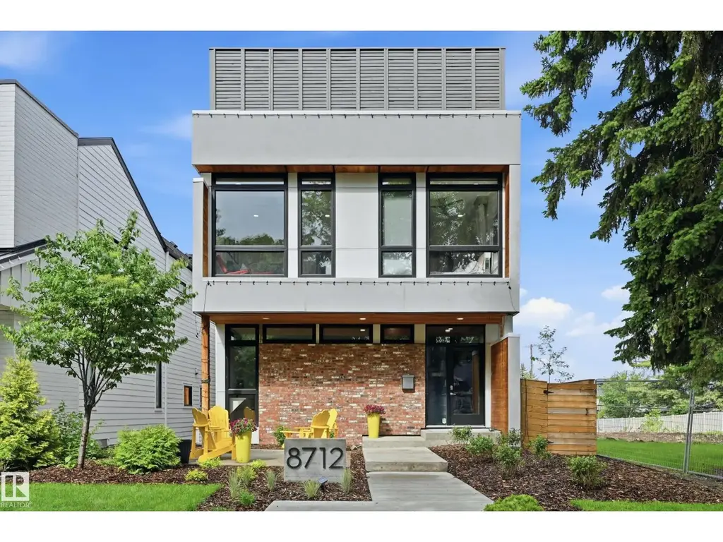 8712 120 St Nw, Edmonton