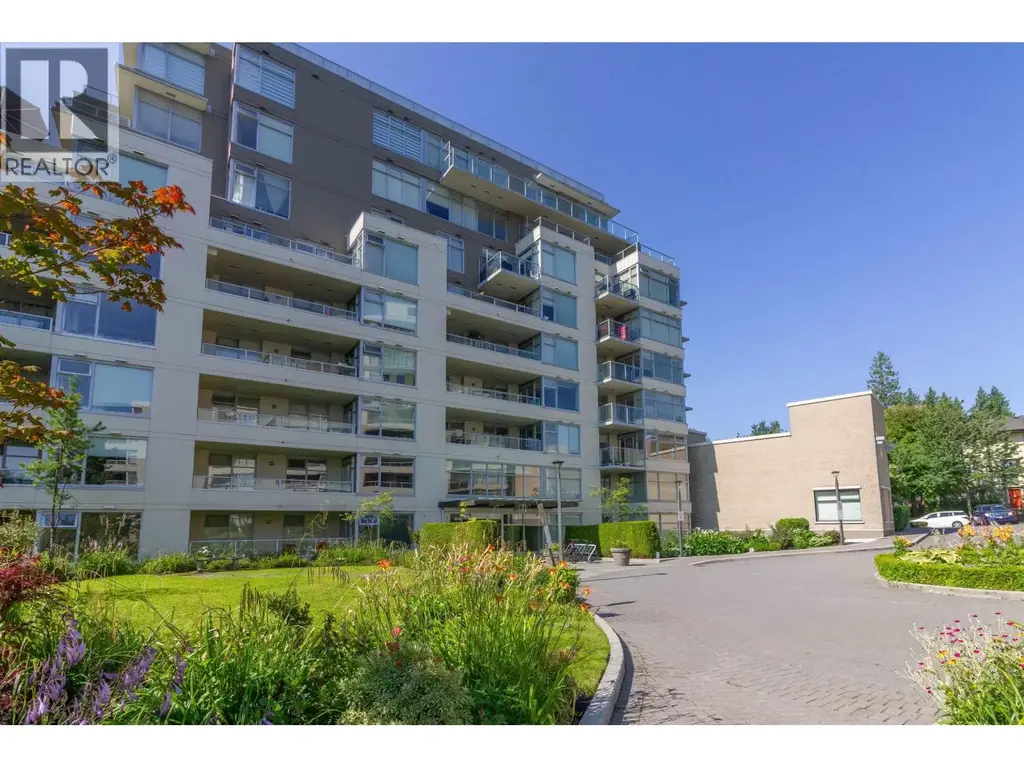 303 9298 University Crescent, Burnaby