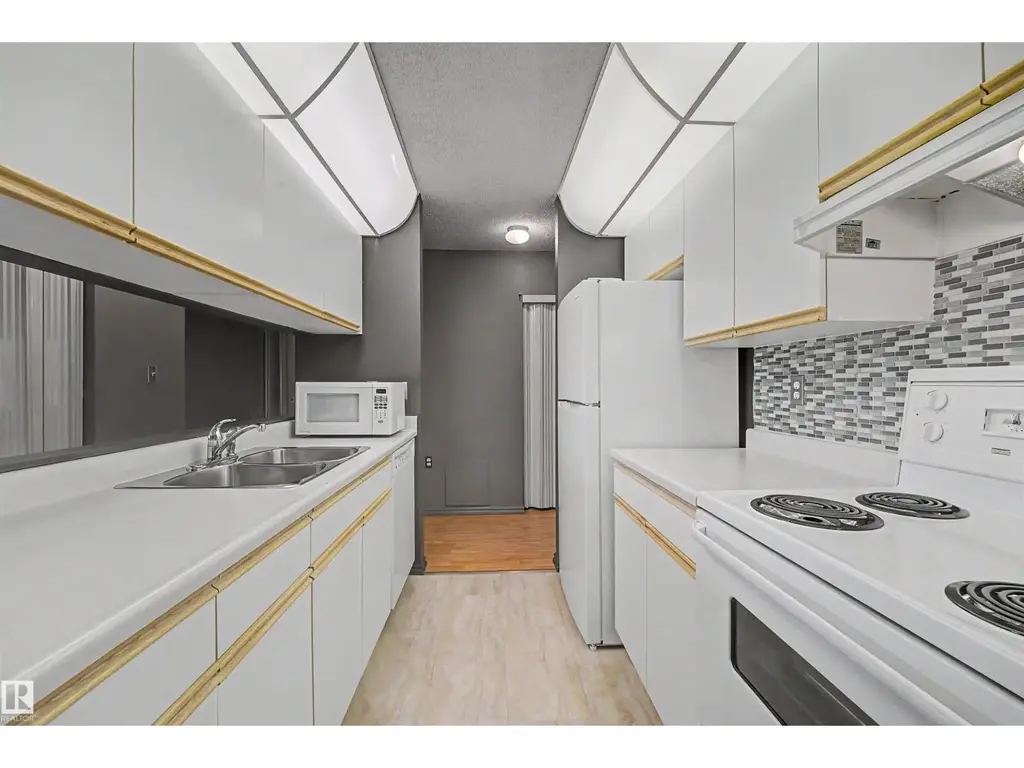 #437 10636 120 St Nw Nw, Edmonton