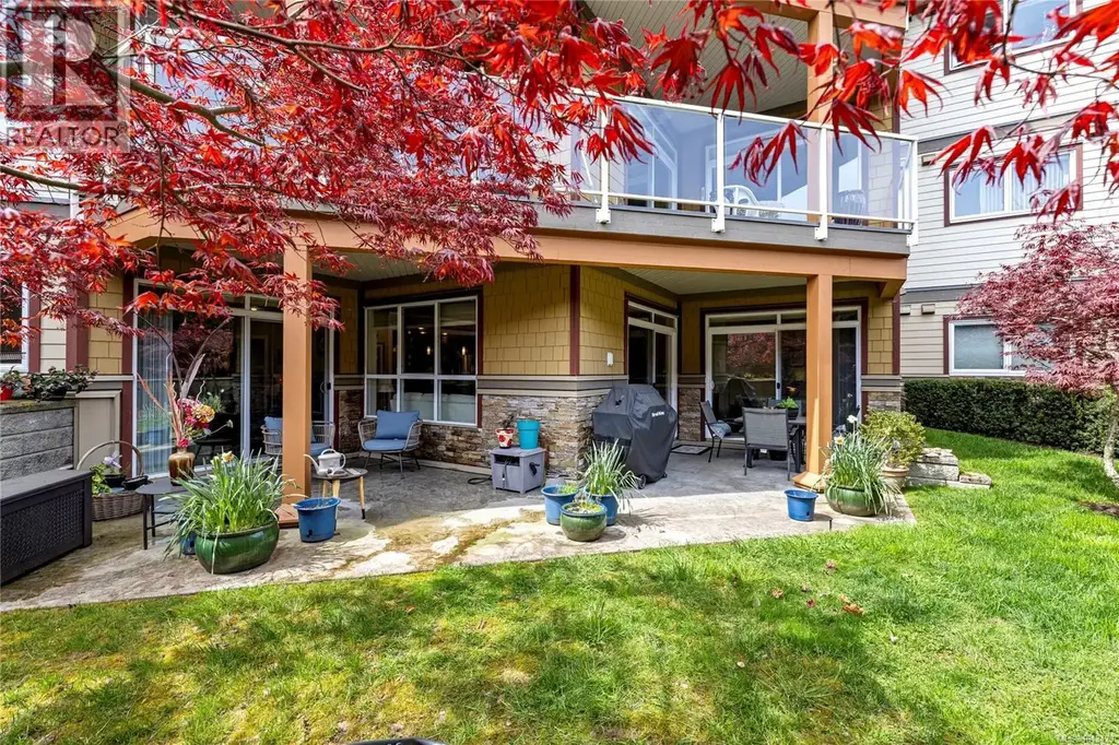 100 439 College Rd, Qualicum Beach