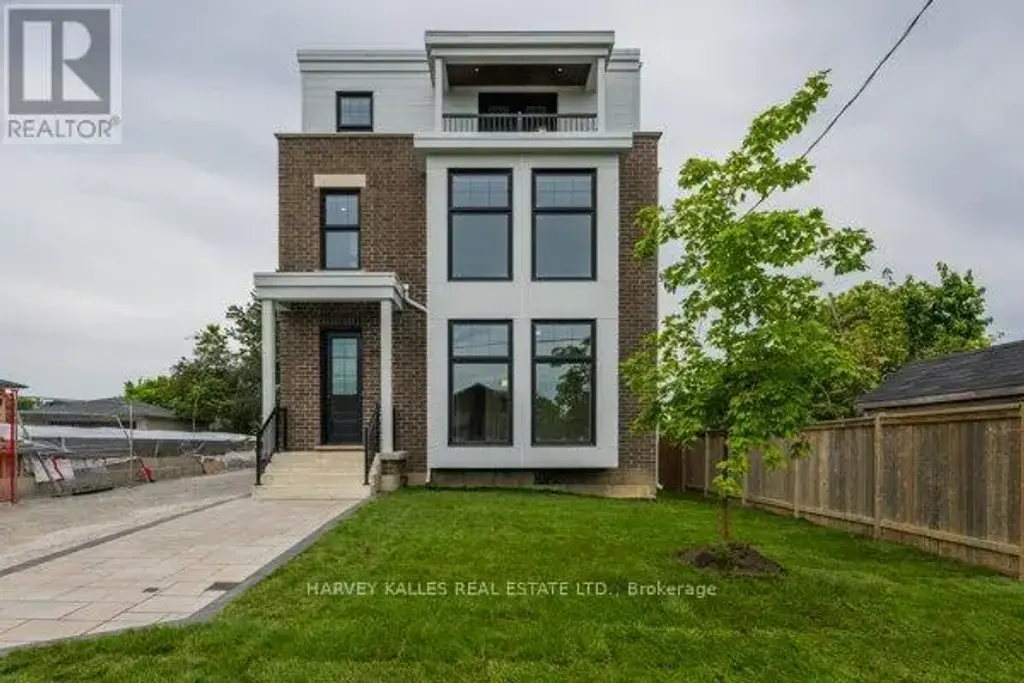 2 - 165 Spalding Road, Toronto (Downsview-Roding-CFB)