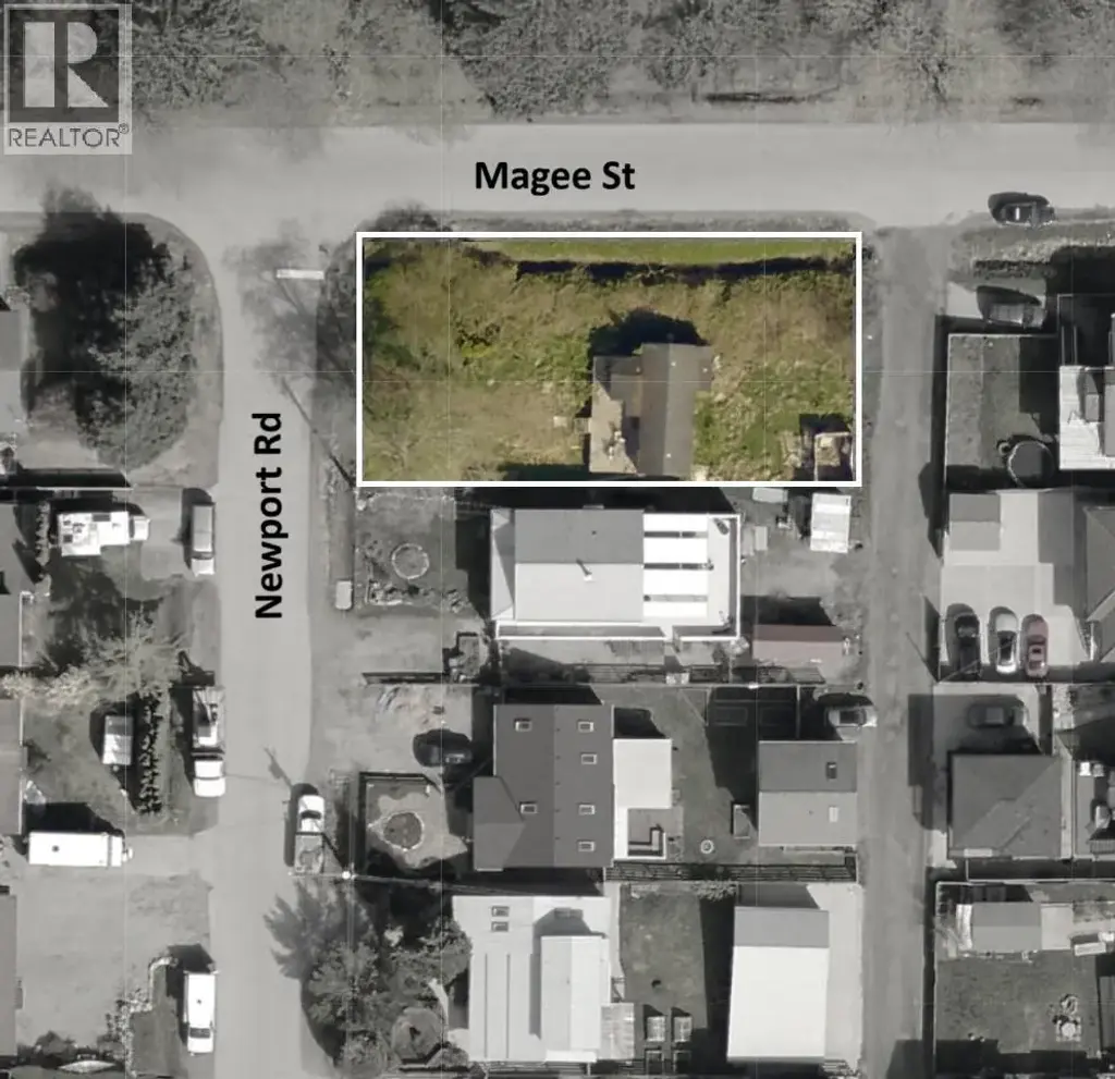 38896 Newport Road, Squamish