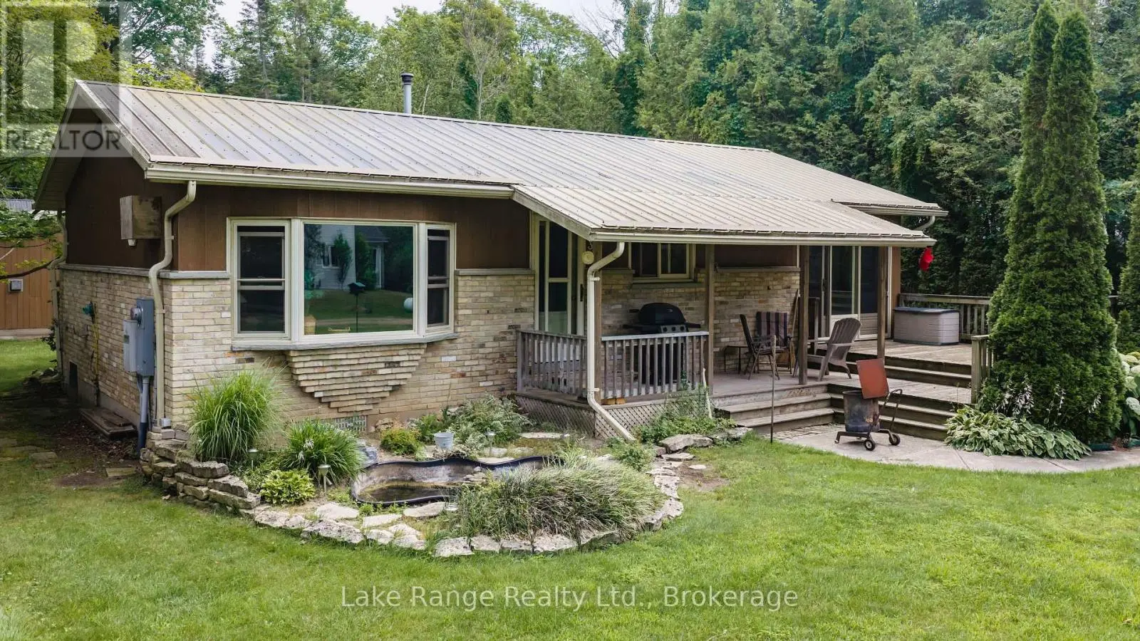 311 Maple Street, Huron-Kinloss
