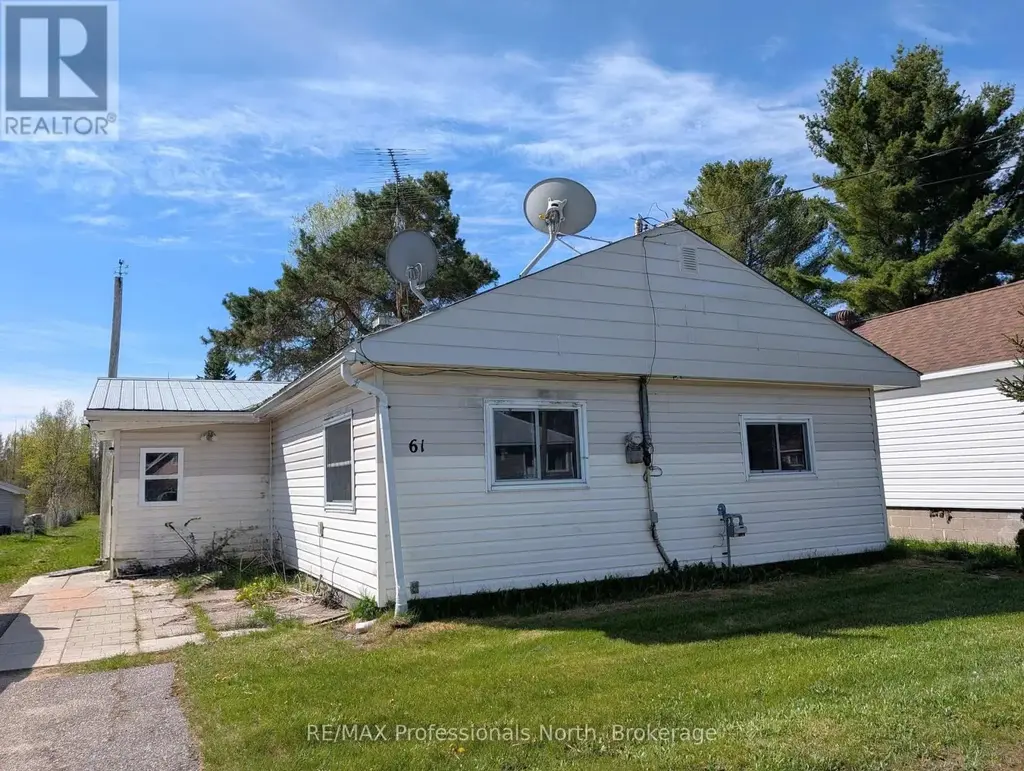 61 Riverside Avenue, South River