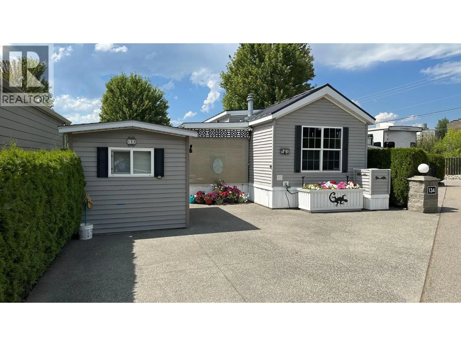 Photo of Listing #10394965