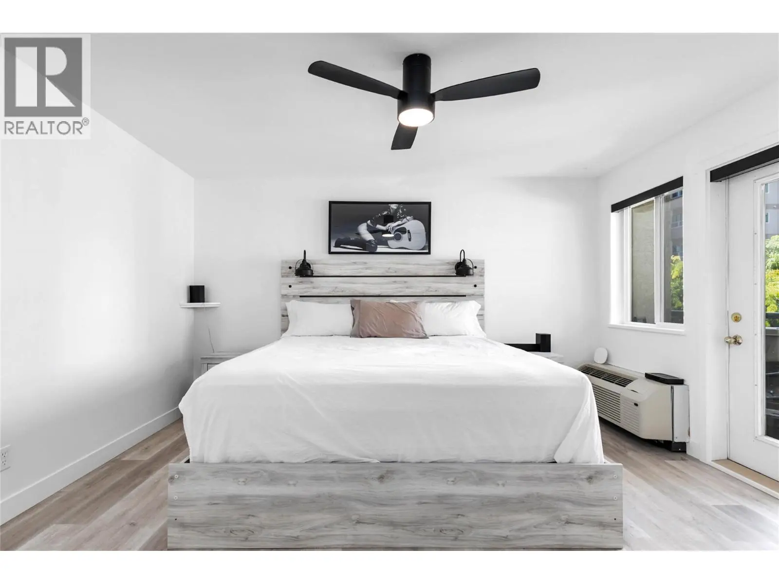1950 Durnin Road Unit# 307. Kelowna, British Columbia