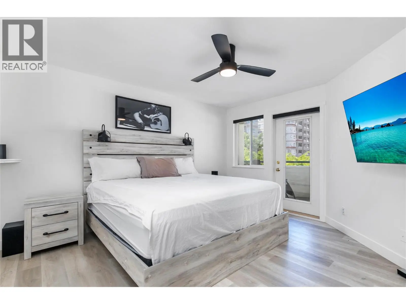 1950 Durnin Road Unit# 307. Kelowna, British Columbia