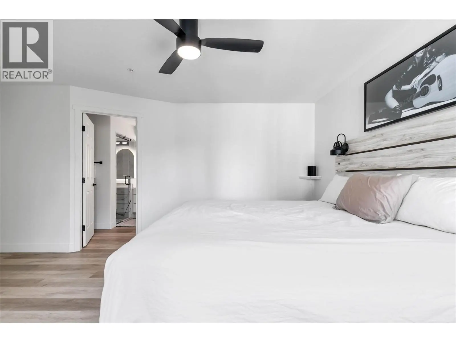 1950 Durnin Road Unit# 307. Kelowna, British Columbia