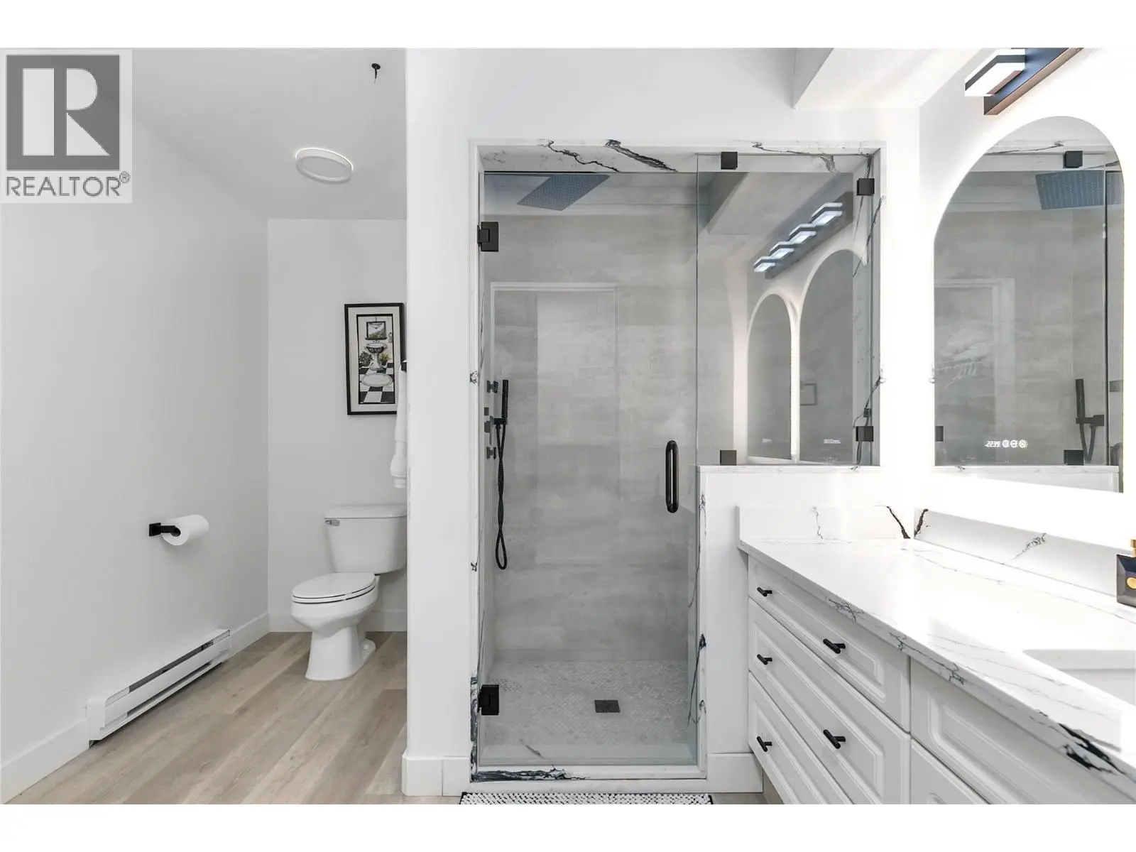 1950 Durnin Road Unit# 307. Kelowna, British Columbia
