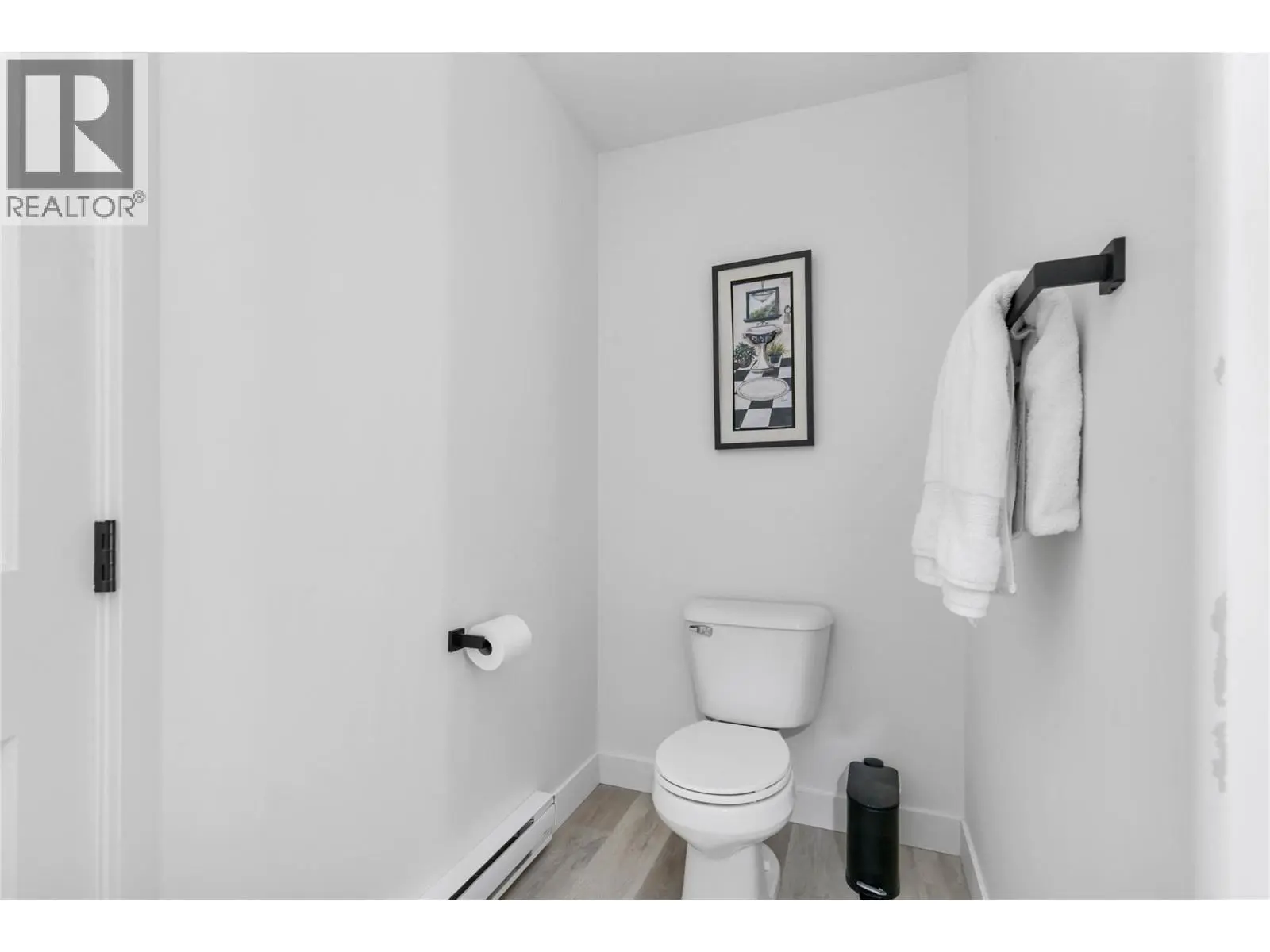 1950 Durnin Road Unit# 307. Kelowna, British Columbia