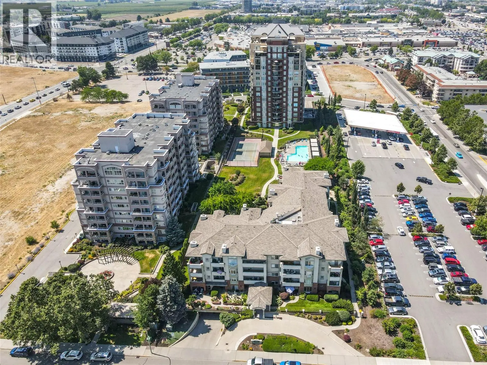 1950 Durnin Road Unit# 307. Kelowna, British Columbia