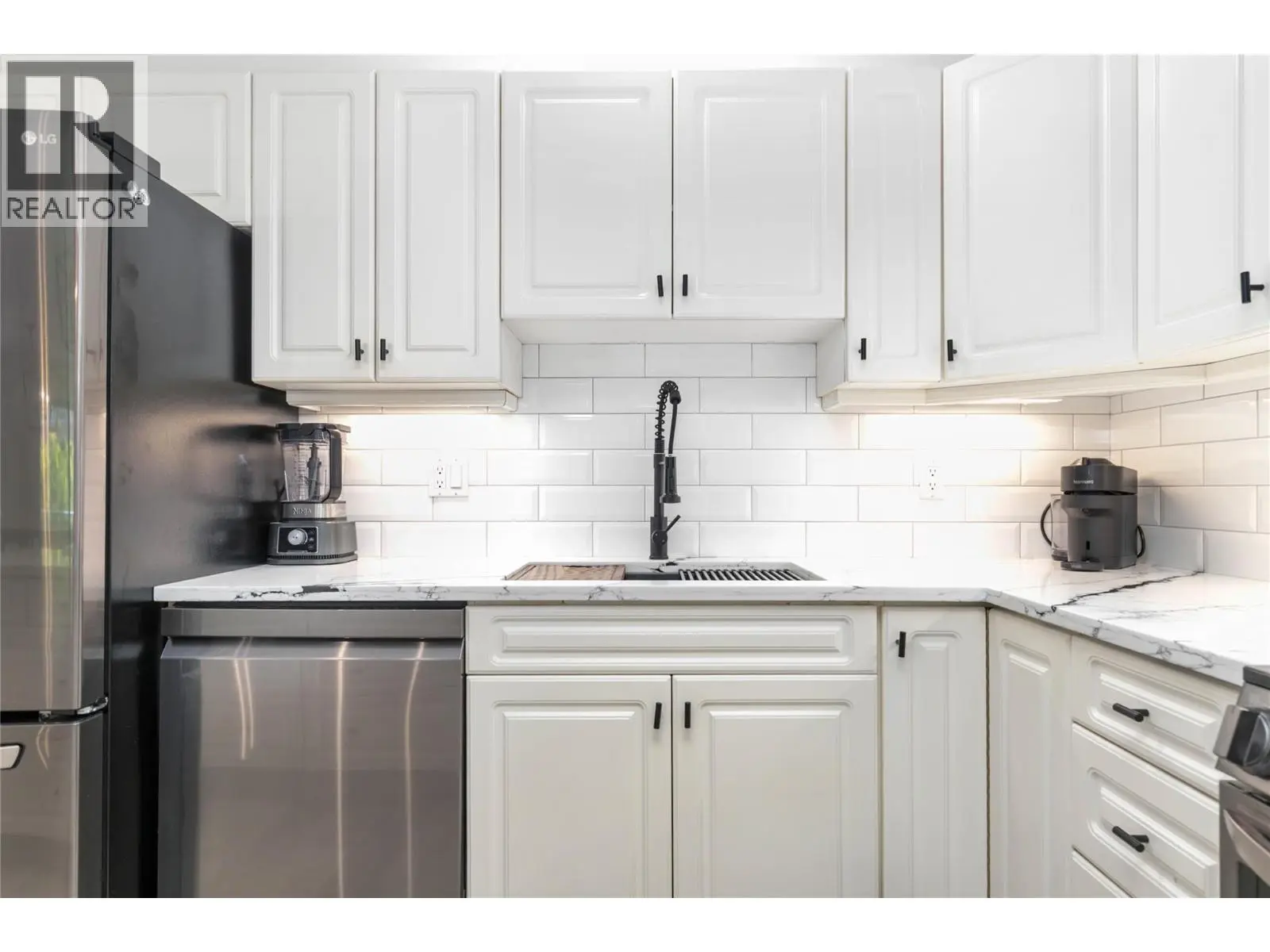 1950 Durnin Road Unit# 307. Kelowna, British Columbia