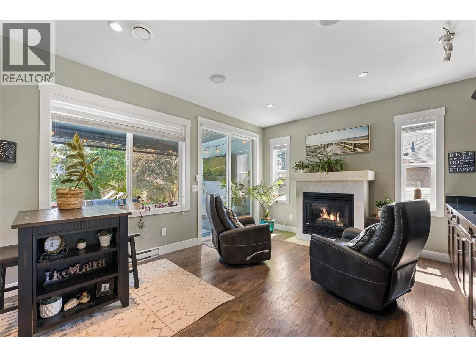 13157 Shoreline Drive. Lake Country, British Columbia