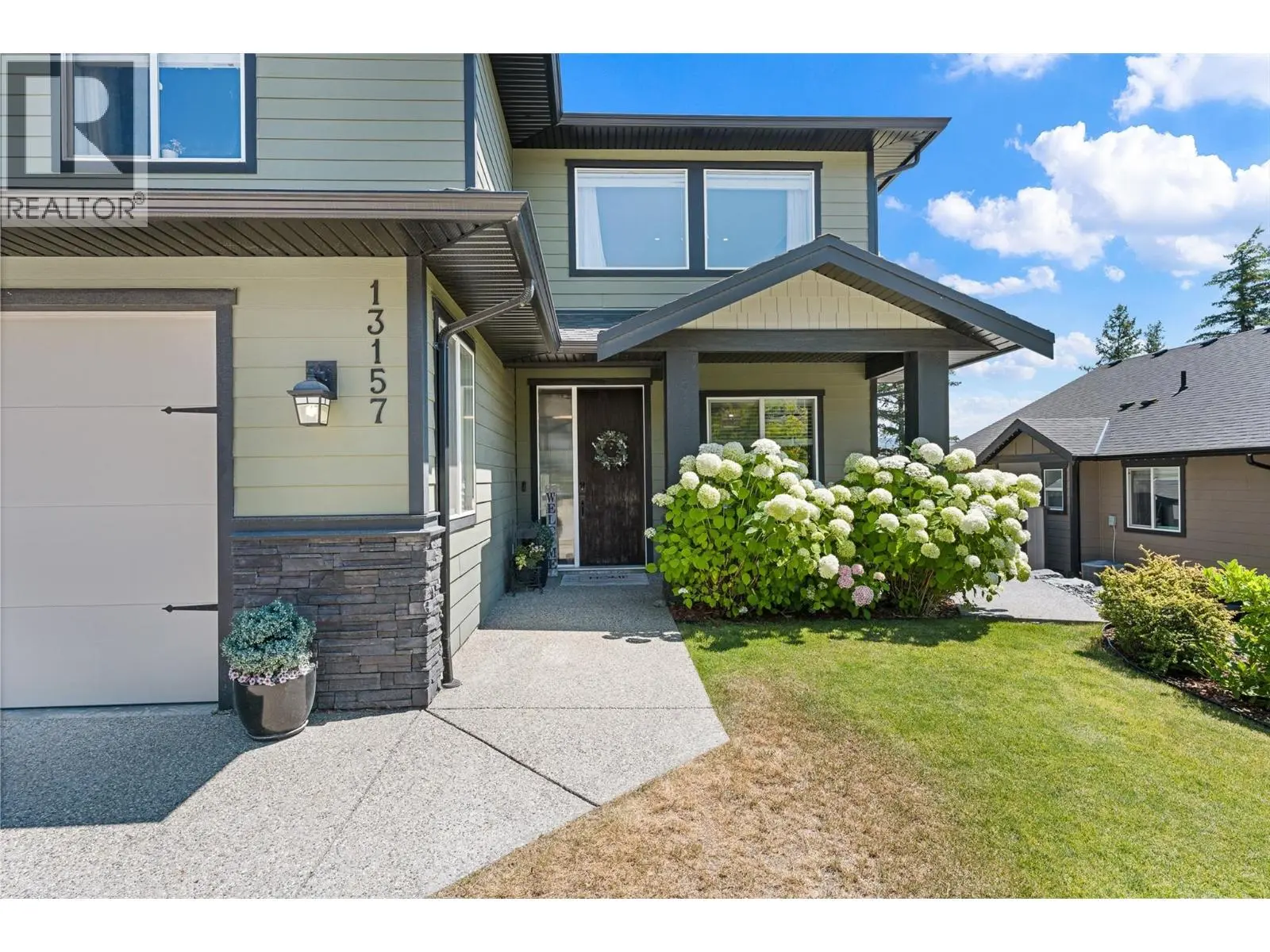 13157 Shoreline Drive. Lake Country, British Columbia