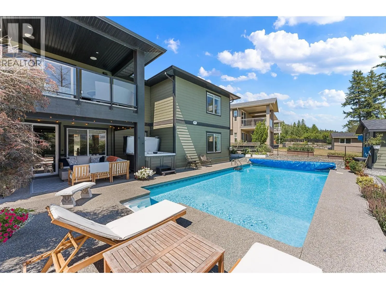 13157 Shoreline Drive. Lake Country, British Columbia