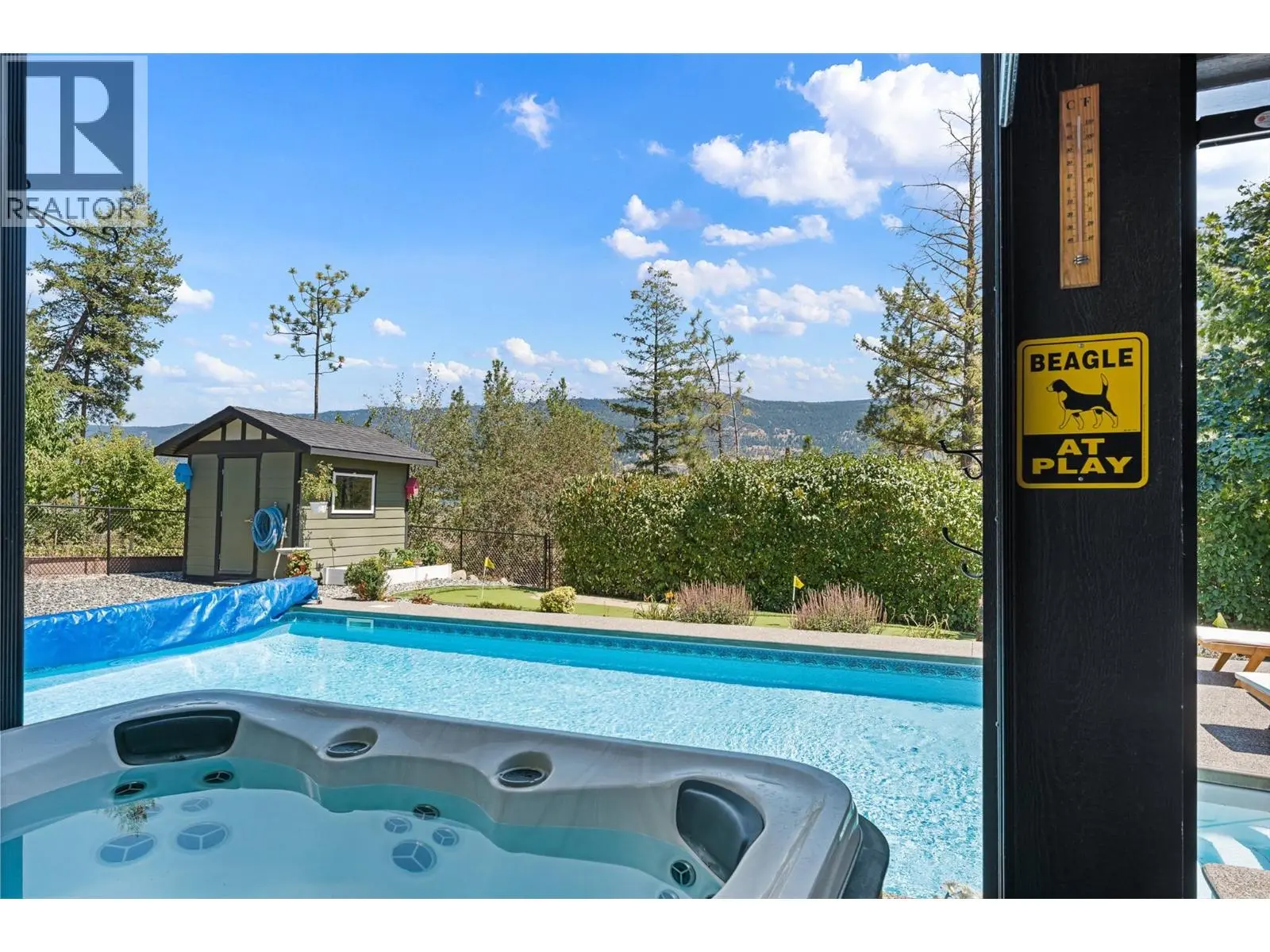 13157 Shoreline Drive. Lake Country, British Columbia