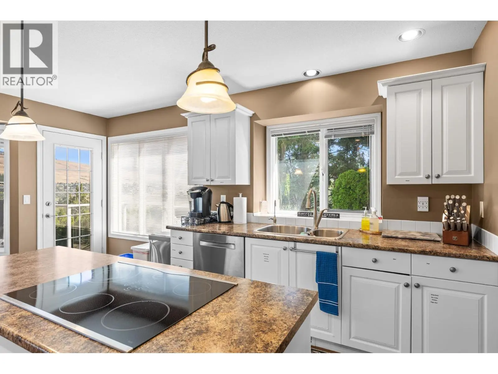 11523 Pretty Road. Lake Country, British Columbia