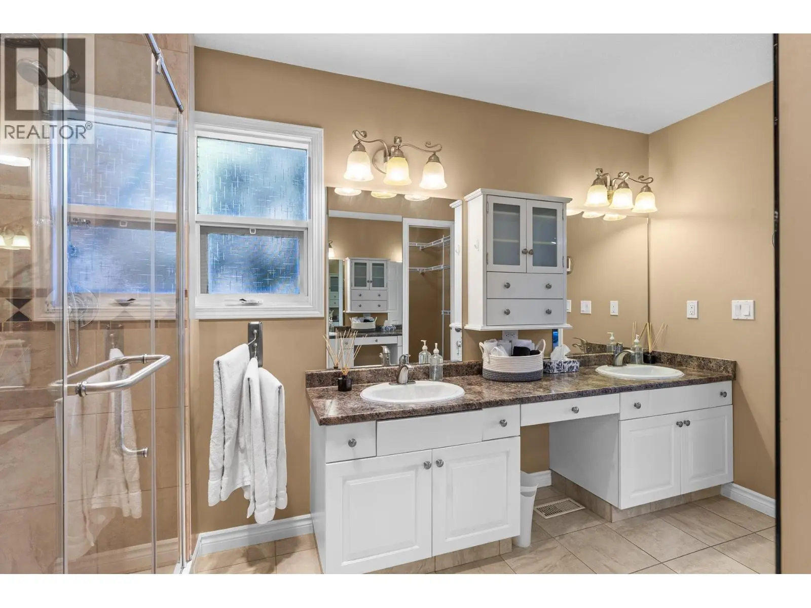 11523 Pretty Road. Lake Country, British Columbia