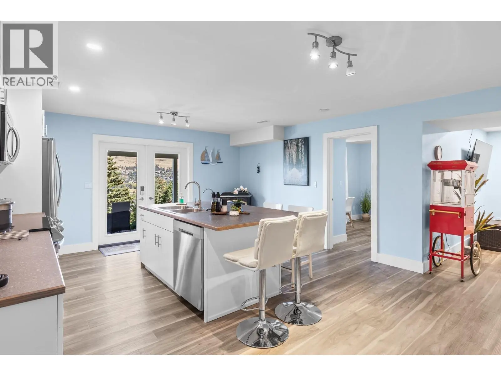 11523 Pretty Road. Lake Country, British Columbia
