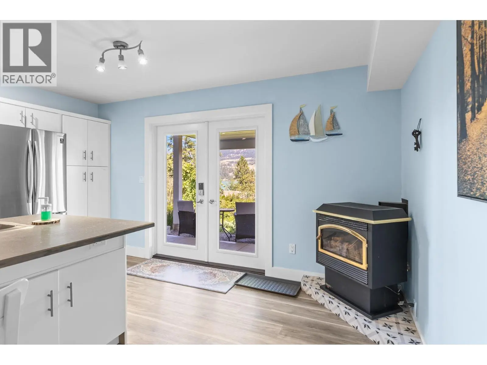 11523 Pretty Road. Lake Country, British Columbia