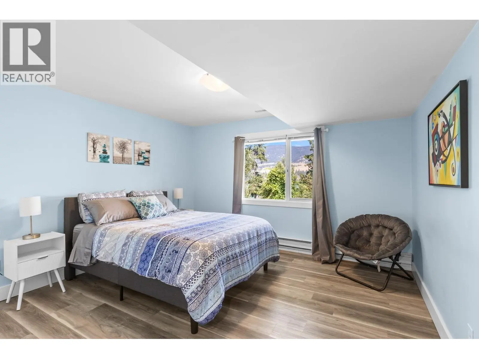 11523 Pretty Road. Lake Country, British Columbia
