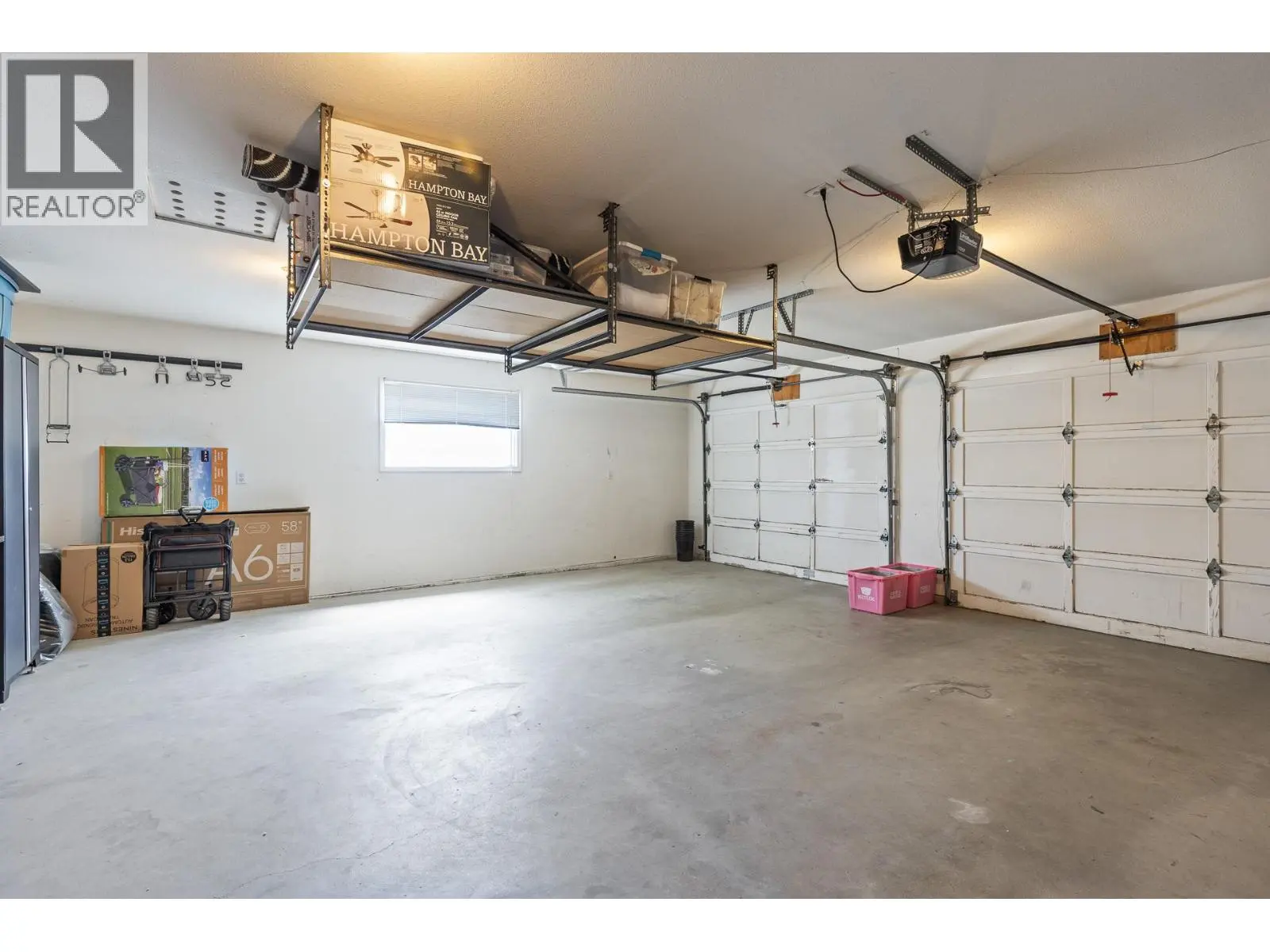 11523 Pretty Road. Lake Country, British Columbia