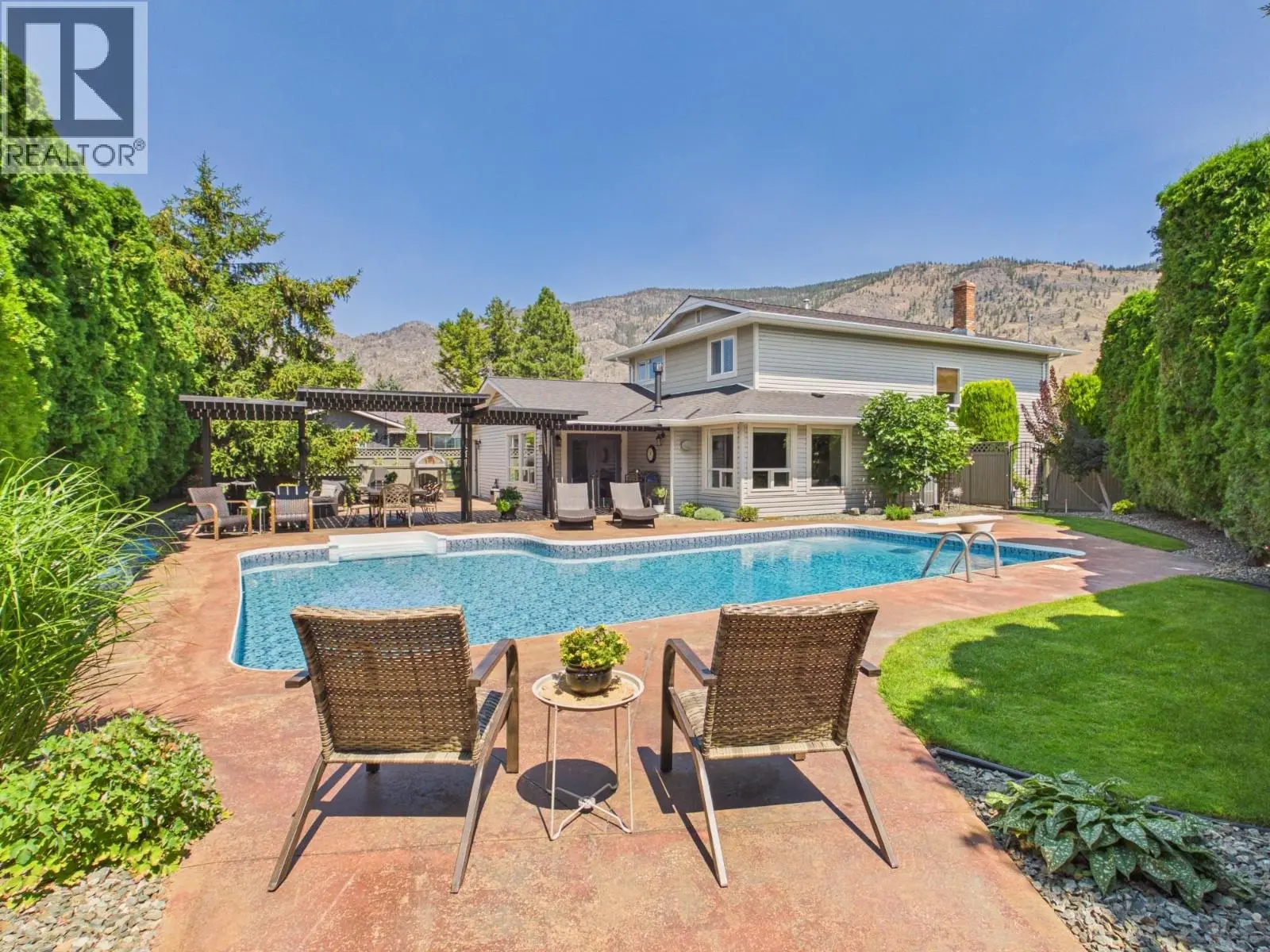 Photo of Listing #10395125