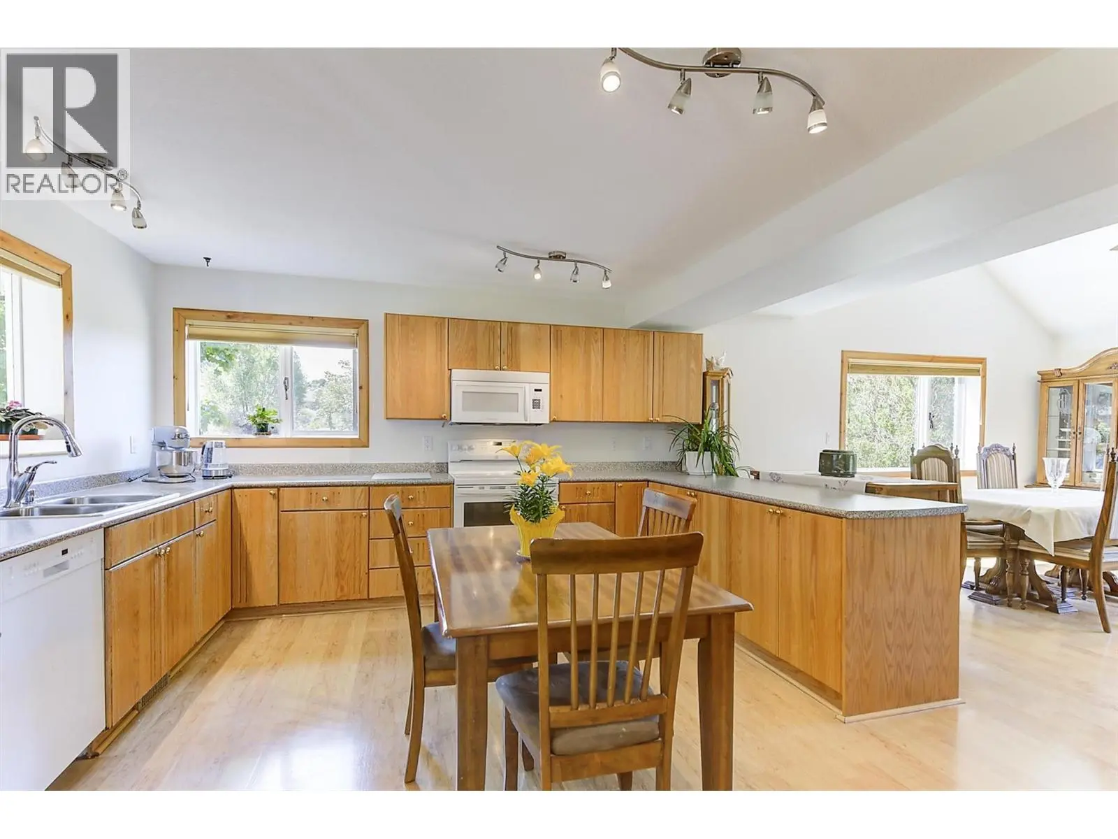 11451 Dakota Road. Lake Country, British Columbia