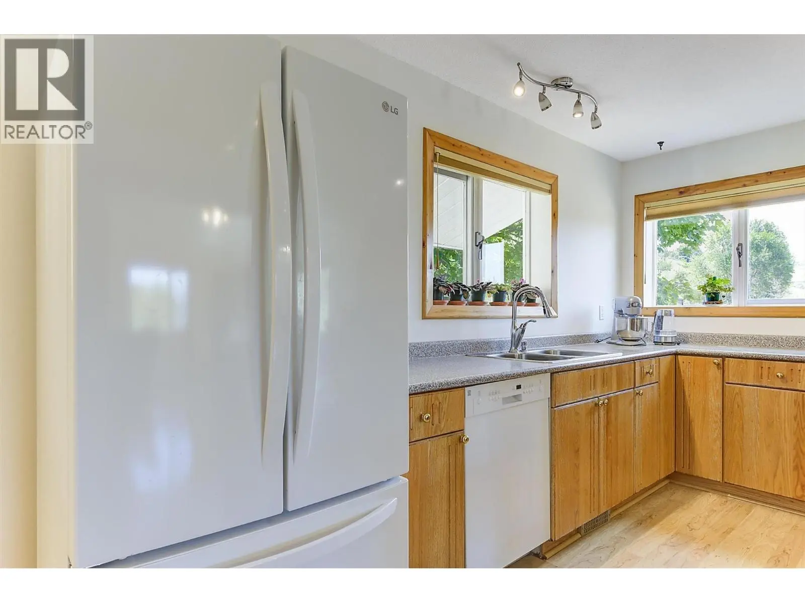 11451 Dakota Road. Lake Country, British Columbia
