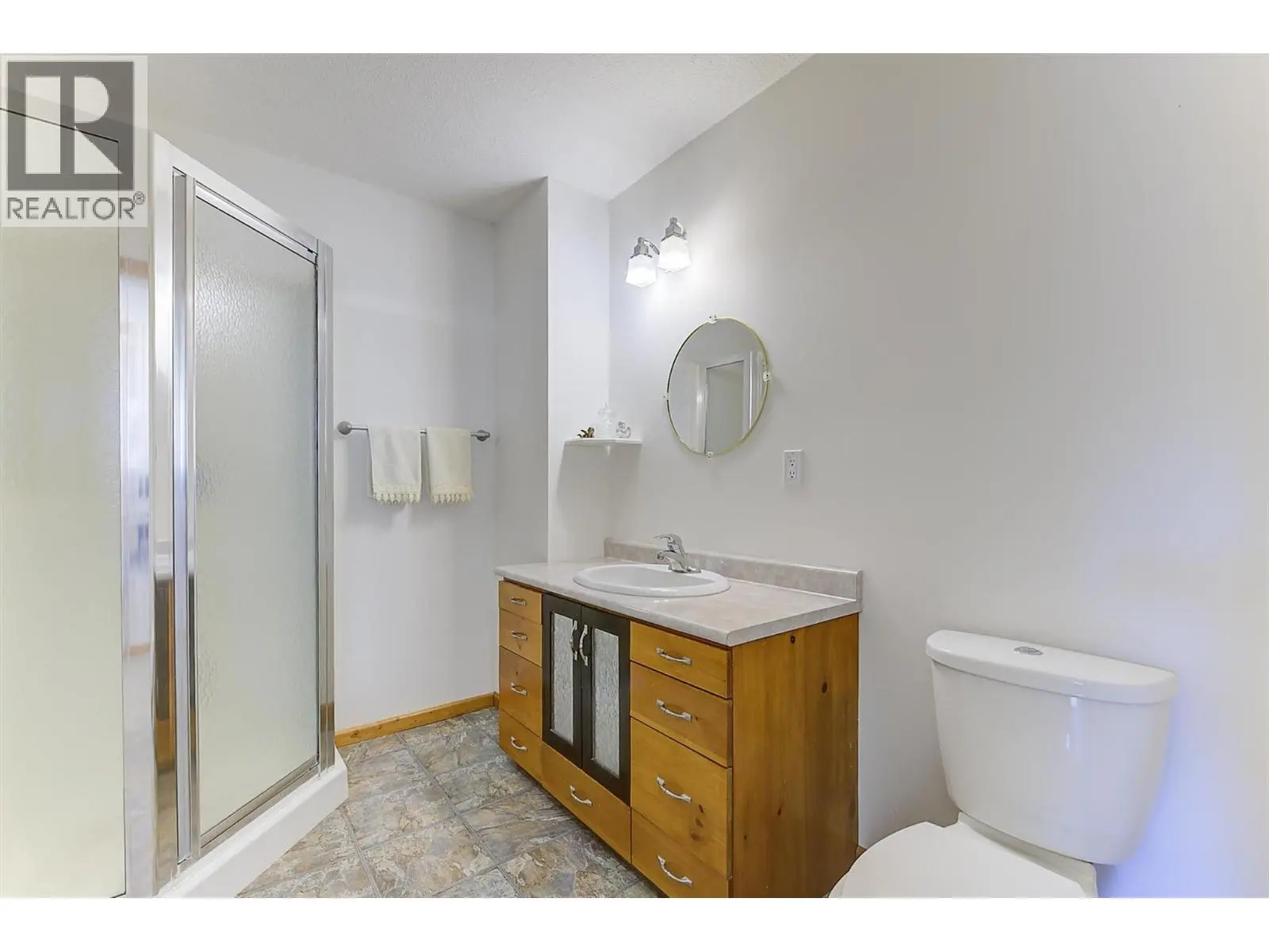 11451 Dakota Road. Lake Country, British Columbia