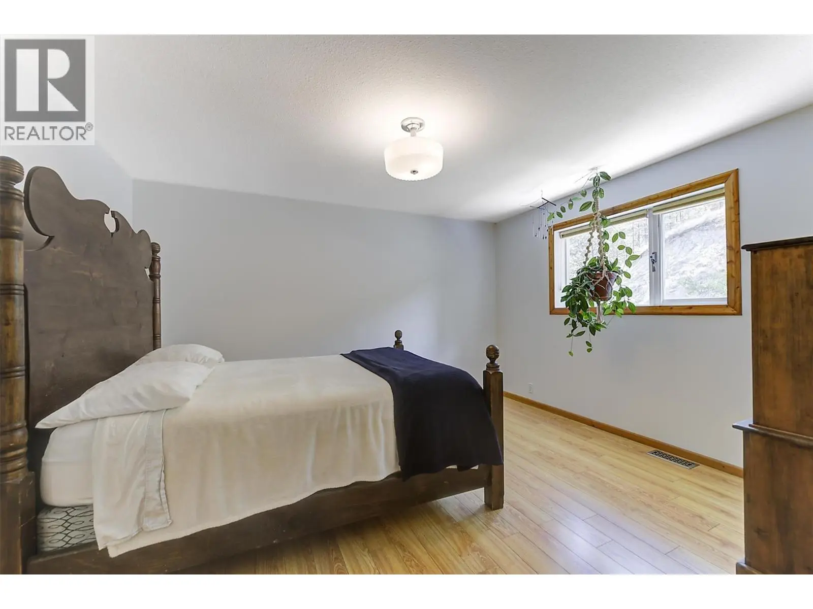 11451 Dakota Road. Lake Country, British Columbia