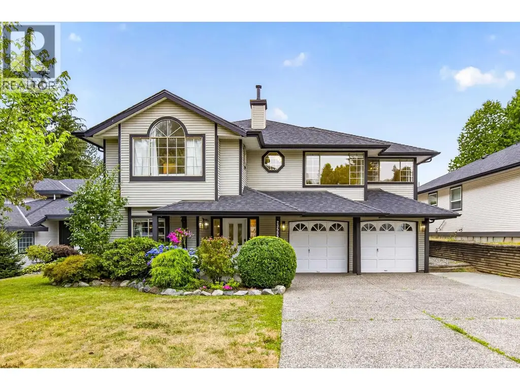 23555 108 Avenue, Maple Ridge
