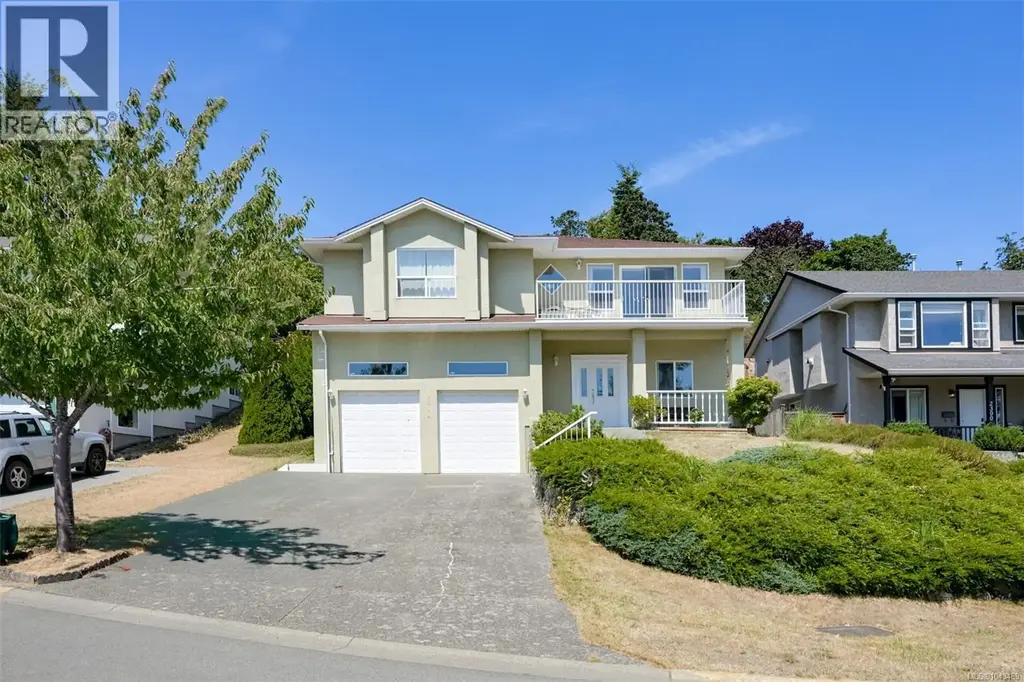 2304 Kami Crt, View Royal
