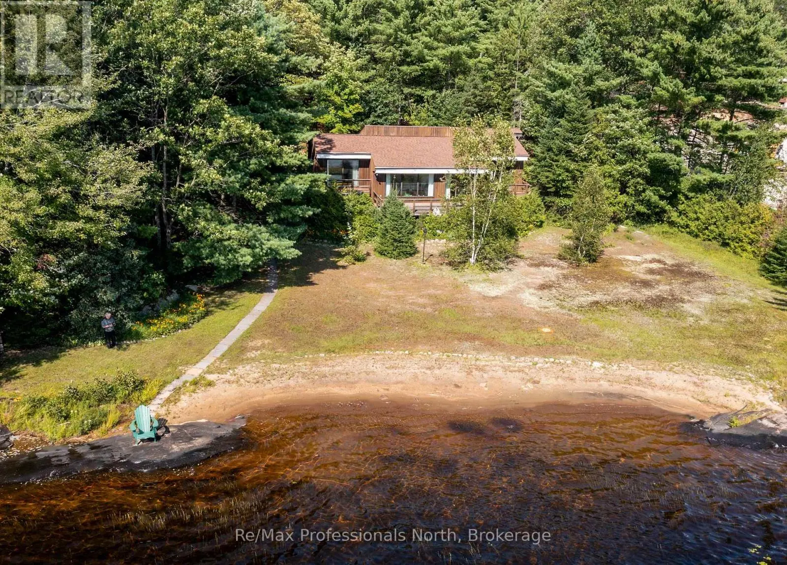 673 Peninsula Road W, Gravenhurst (Wood (Gravenhurst))