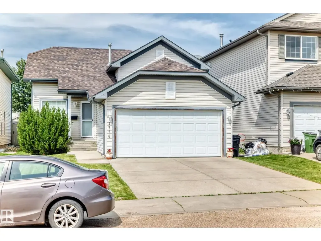 3226 30 Av Nw, Edmonton
