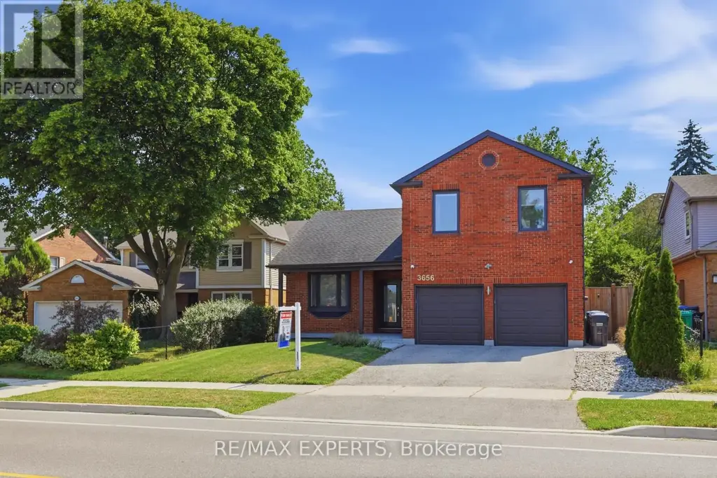 3656 Sawmill Valley Drive, Mississauga (Erin Mills)