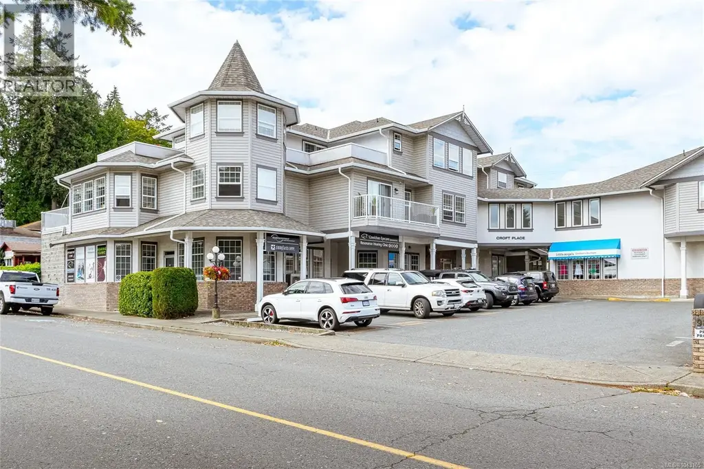 202 9844 Croft St, Chemainus