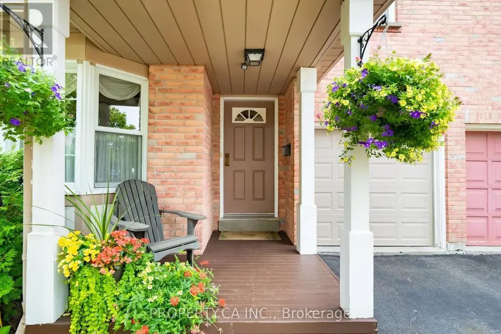 72 Desert Sand Drive, Brampton (Sandringham-Wellington)