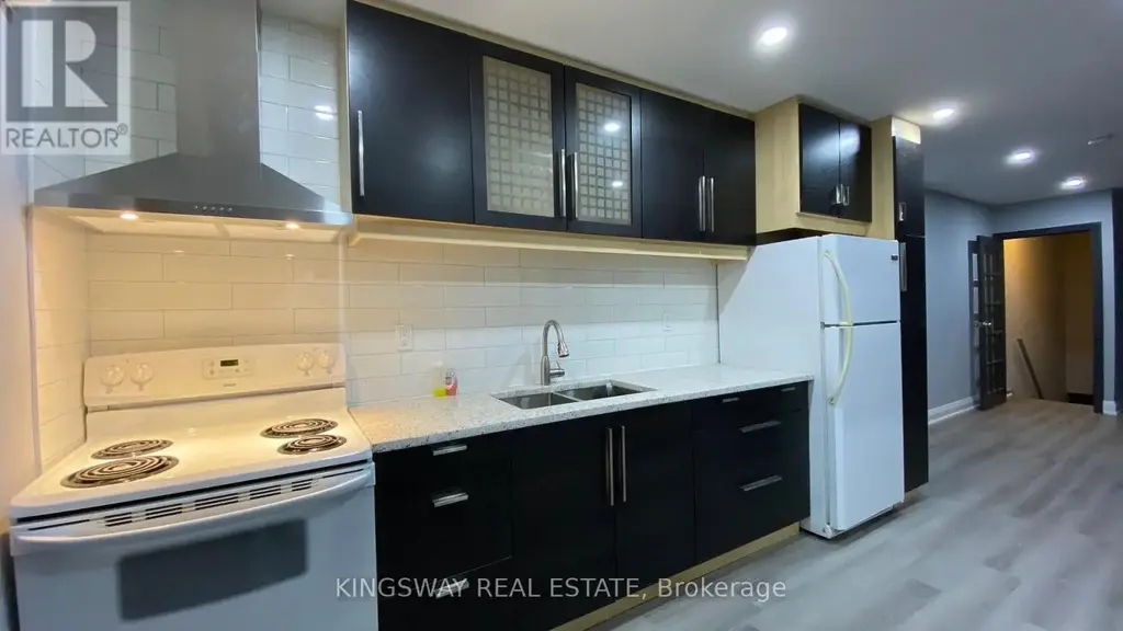 769a The Queensway, Toronto (Stonegate-Queensway)