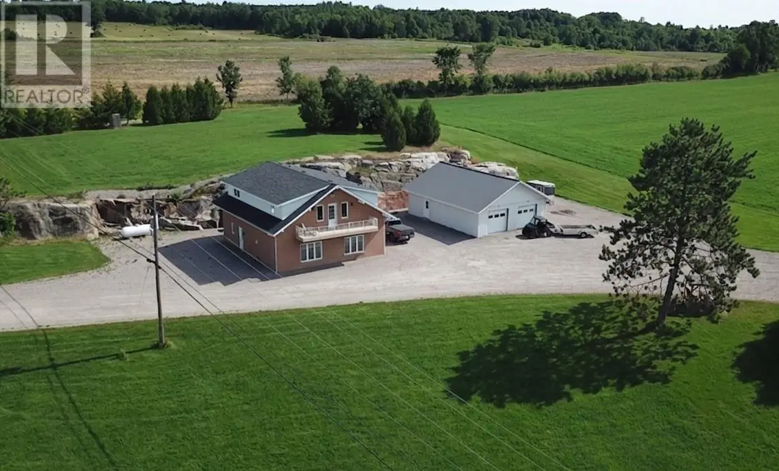 5482 Hwy 64, Noelville