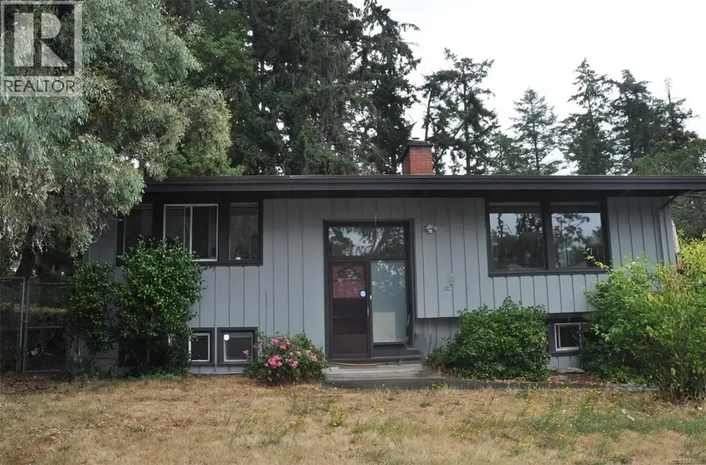 4719 West Saanich Rd, Saanich