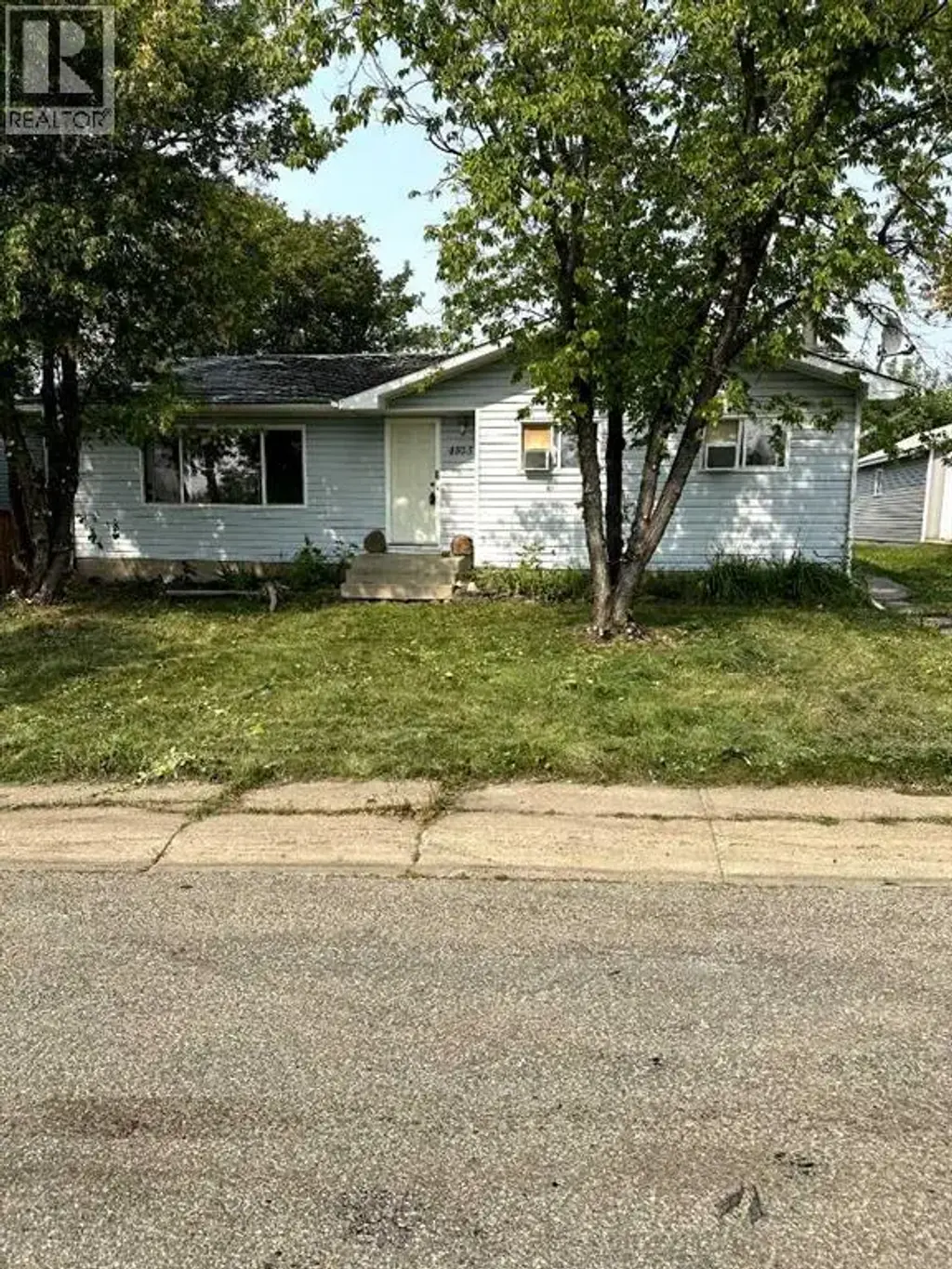 4805 55 Avenue, Valleyview