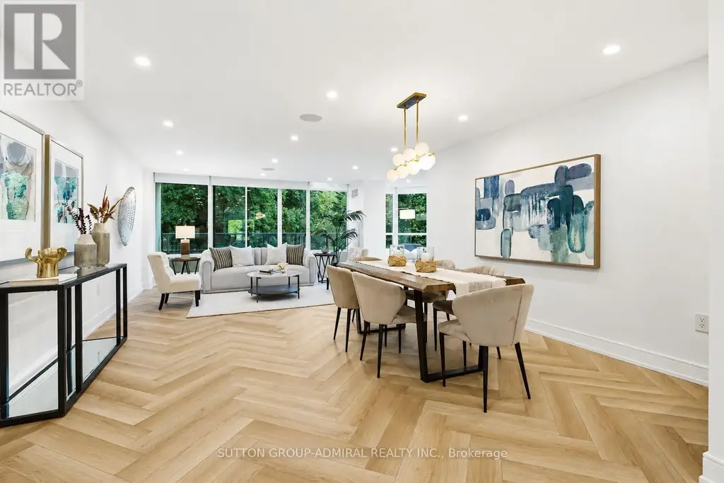 311 - 7250 Yonge Street, Vaughan (Crestwood-Springfarm-Yorkhill)